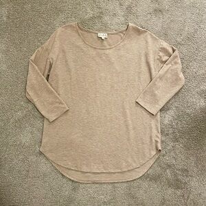 Women’s Medium Wonderly Top